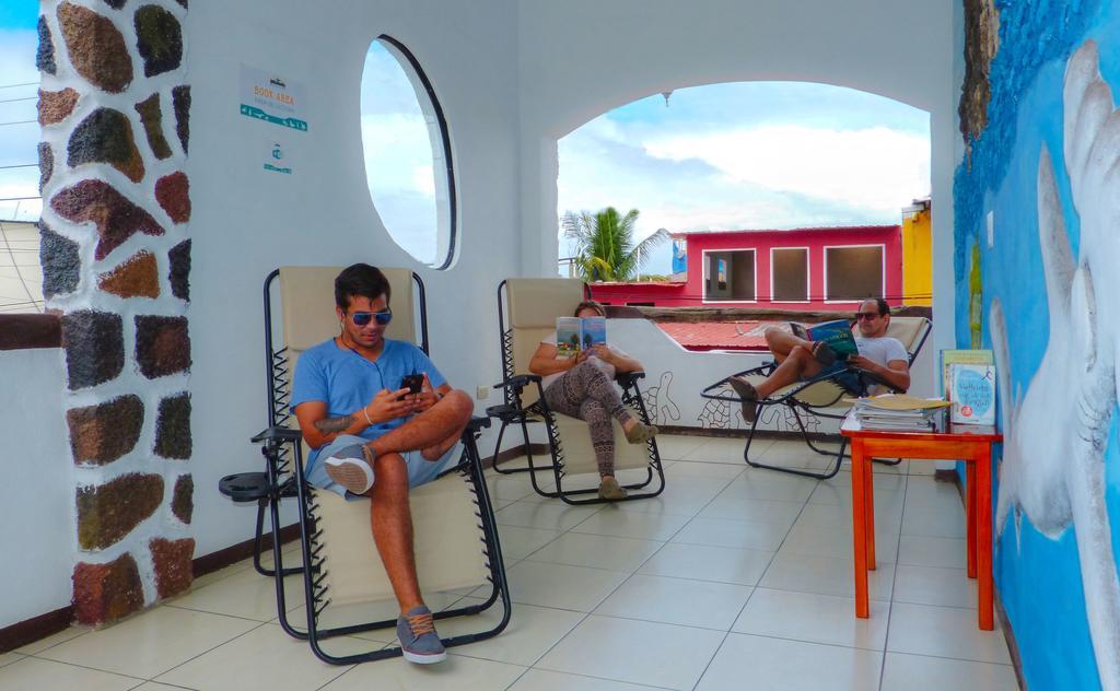 Hotel Coloma Galapagos Puerto Ayora  Εξωτερικό φωτογραφία