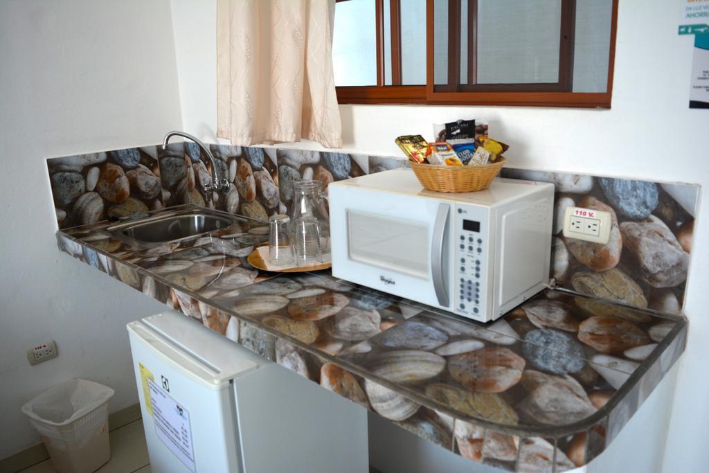 Hotel Coloma Galapagos Puerto Ayora  Εξωτερικό φωτογραφία