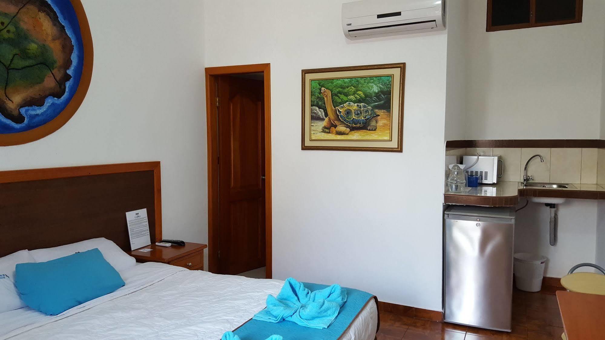 Hotel Coloma Galapagos Puerto Ayora  Εξωτερικό φωτογραφία