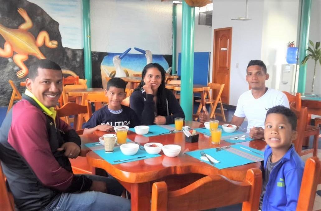 Hotel Coloma Galapagos Puerto Ayora  Εξωτερικό φωτογραφία